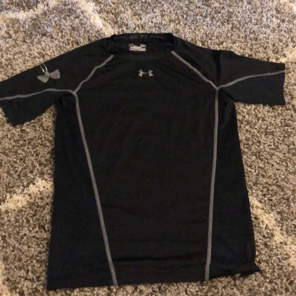 Under Armour shirt heat gear